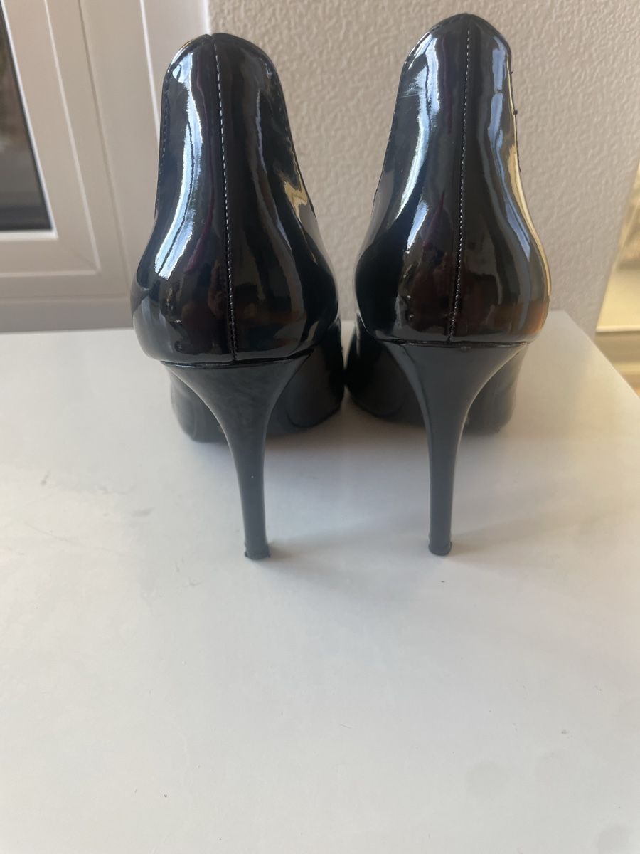 Scarpe da donna: Zara High Heels Lackleder Gr. 36 schwarz – Nuovo (secondo la descrizione) da Winterthur venduto da Lili3435 2