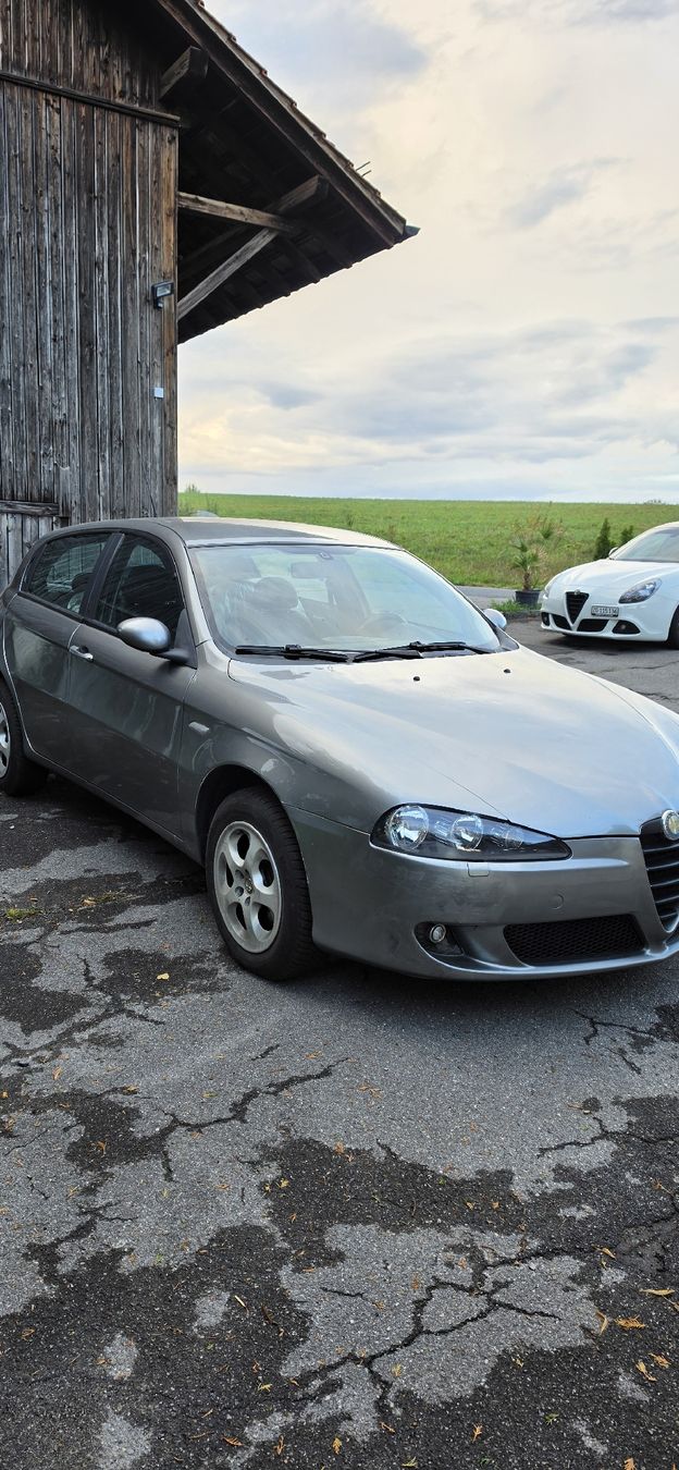Alfa Romeo Autos: Alfa romeo 147 2.0ts  – Gebraucht aus Hünenberg See von cri_7szy 1