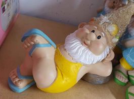 Neu - Deko - Zwerg gelb WB L27/B12/H20