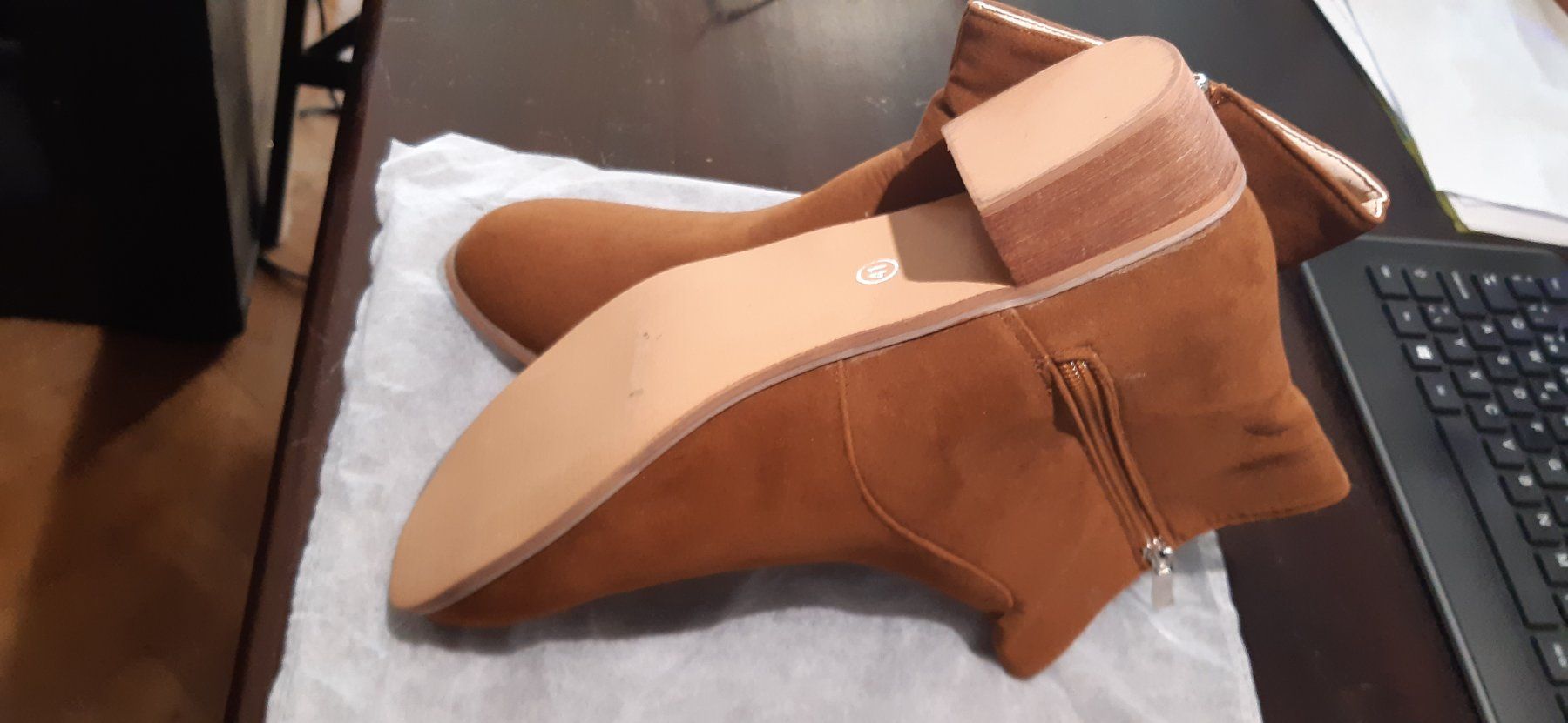 Scarpe da uomo: Stiefaletten – Nuovo (secondo la descrizione) da Basel venduto da Trullo1 3