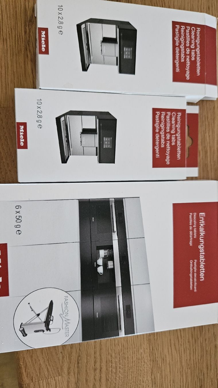 Miele Macchine per caffè & Macchine per espresso: Miele Kaffeevollautomat CM 5510  AluSilber – Usato da Sissach venduto da Pfepfi 3