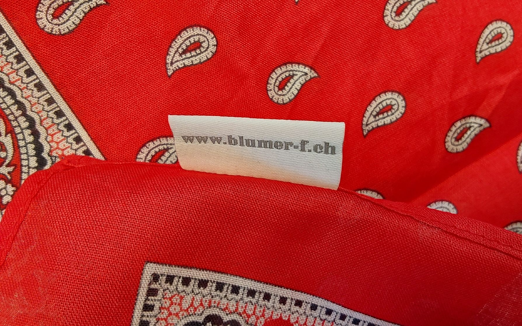 Foulards & écharpes: Original Glarner Tüechli rot Baumwolle neu – Neuf avec emballage d'origine à Köniz par scopello12 3