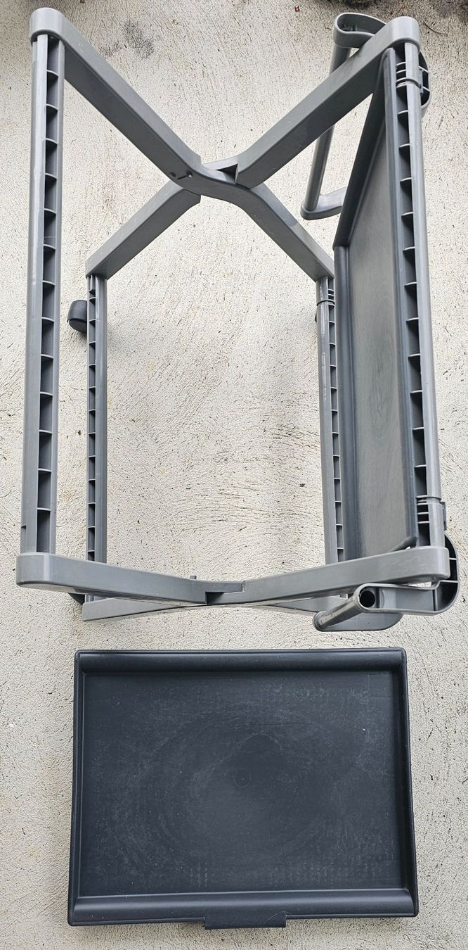 Regale: Chariot de service pliable sur roulettes – Gebraucht aus Court von Jovi2 7