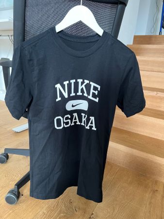 Nike T-Shirt in schwarz, Grösse S