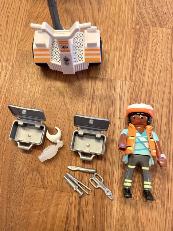 Playmobil Spielzeuge: Playmobil Rettungssanitäter – Gebraucht aus Männedorf von Dorrii85 1