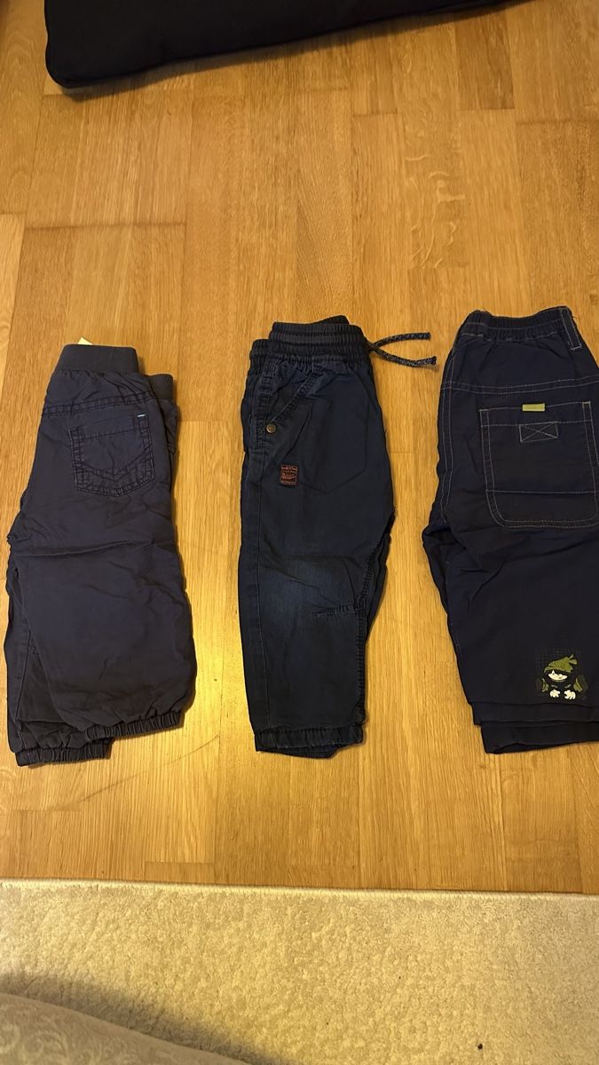 Kleiderpakete & -sets: 3 Kinderhosen Set – Gebraucht aus Flums von NG123_