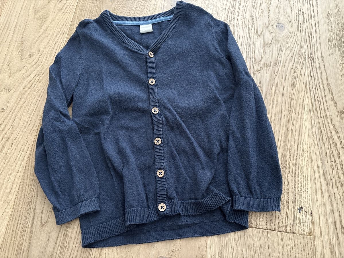 Lotti & Set di vestiti: Kleiderpaket Gr. 104, mit 3 Artikel – Nuovo (secondo la descrizione) da Dietikon venduto da sue_qzb6 2