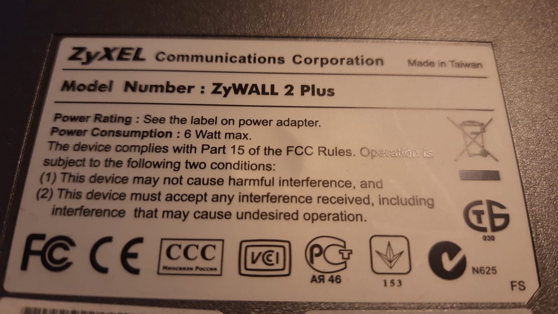 Zyxel Pare-feu: Firewall Zyxel ZyWall 2 Plus – D'occasion à Zürich par balin777 2