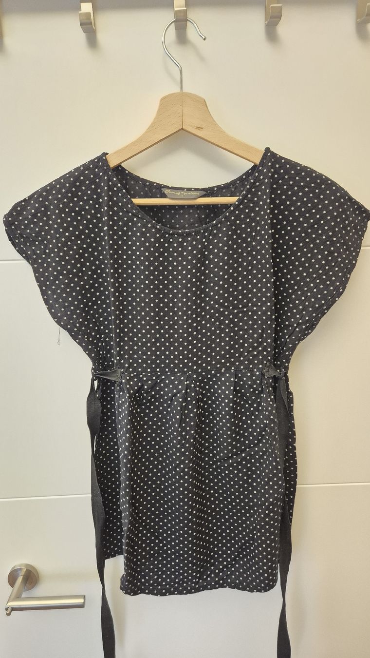 Lotti di vestiti: Schwangerschftsmode  – Usato da Algetshausen venduto da soe_27l6 4
