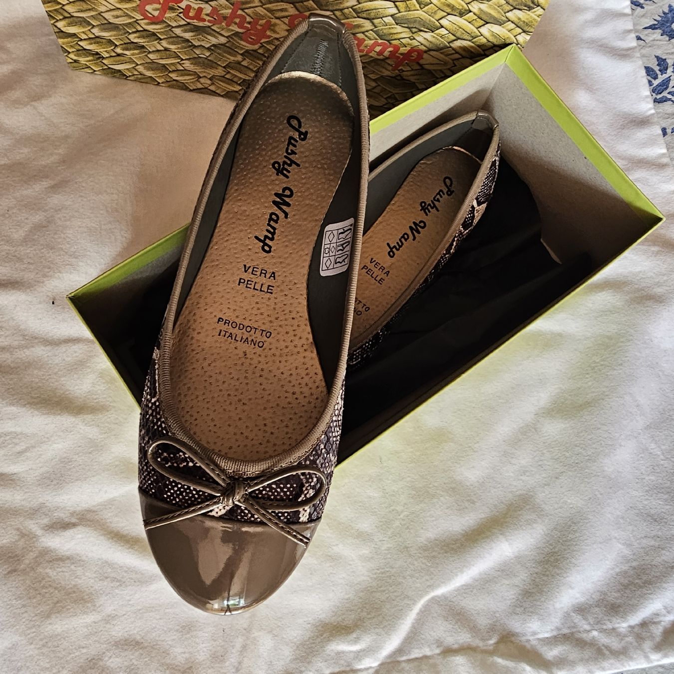 Damenschuhe: Ballerinas Leder Grösse 37 neu – Neu und originalverpackt aus St. Gallen von Dreamland