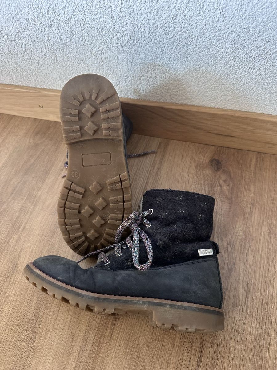 Schuhe für Jungen: Warme Winterstiefel mit 100%Wollfutter Gr. 30 – Gebraucht aus Oberbussnang von ANSIRA 1