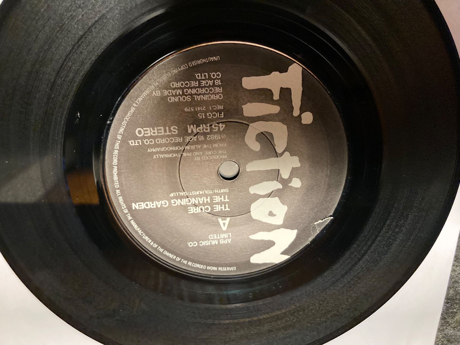Dischi in vinile: The Cure - A Single - 2 x 7" – Usato da Fribourg venduto da Karushi 3