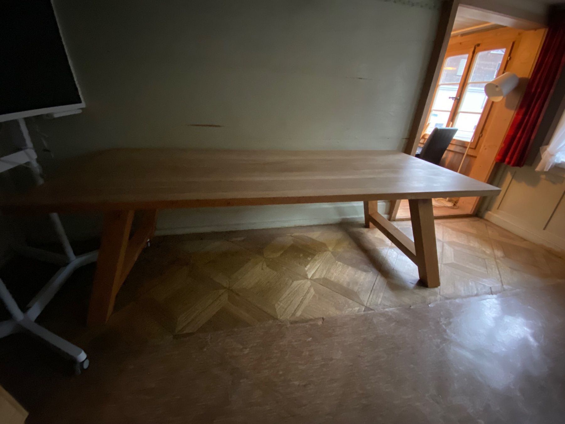 Tavoli: Massiver Eichen Esstisch aus Holz – Usato da Lenk im Simmental venduto da Miguelle 2