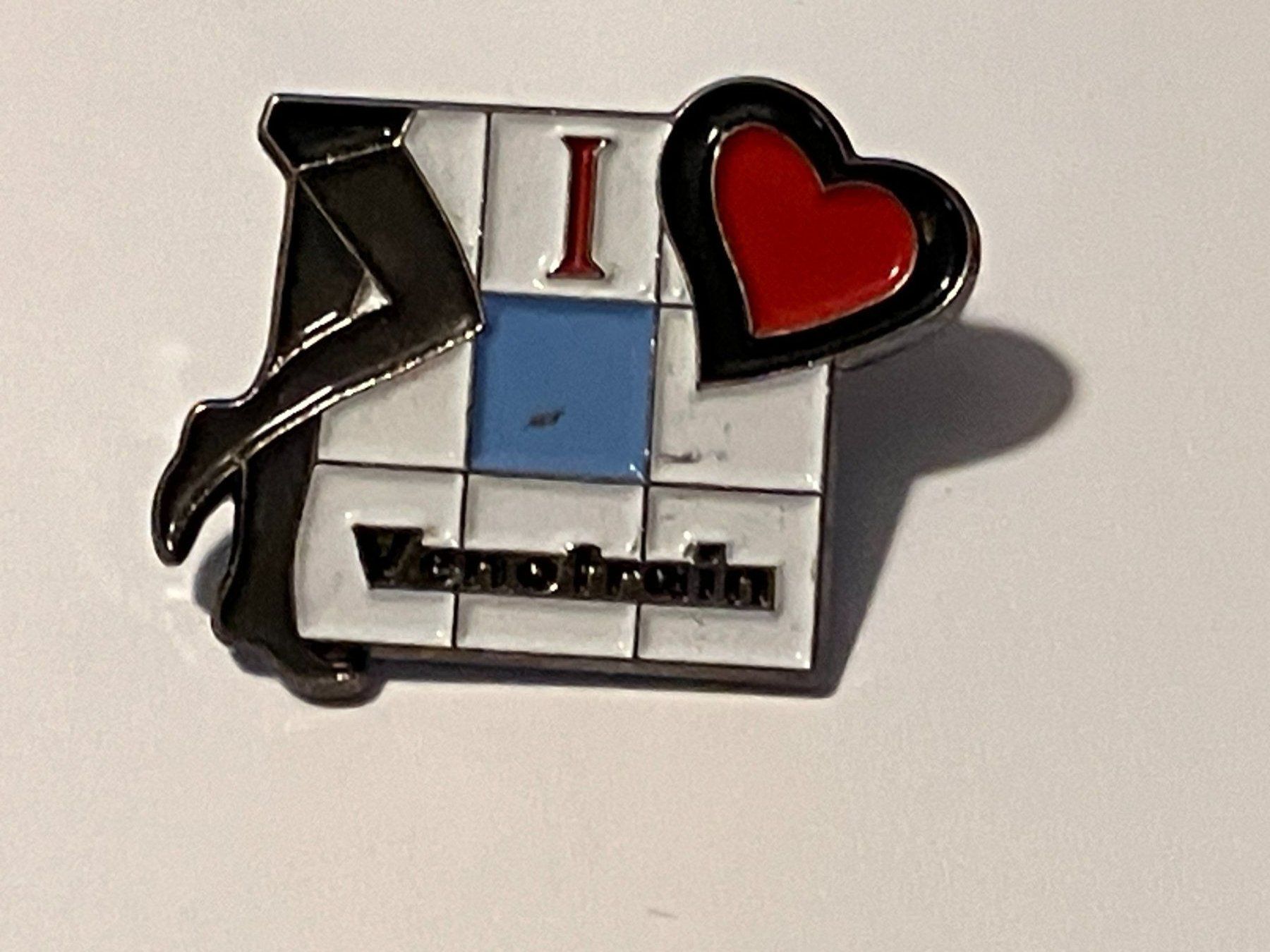 Placchette & Badge: 1 Pin I love Venotrain – Usato da Basel venduto da djwwpp