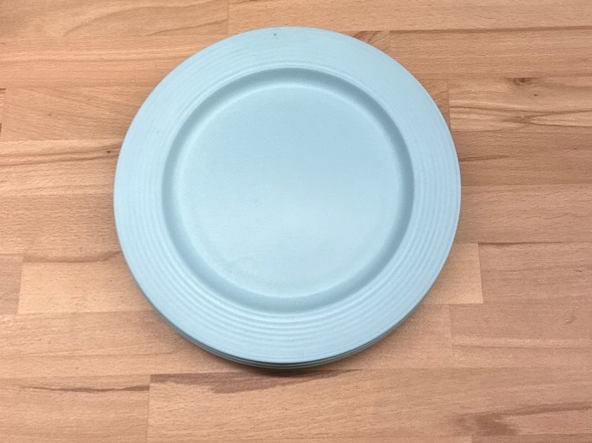 Assiettes: 4er Set Campingteller/ Teller – D'occasion à Auenstein par moin. 3