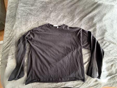 Weekday loose boxy longsleeve Shirt, Schwarz