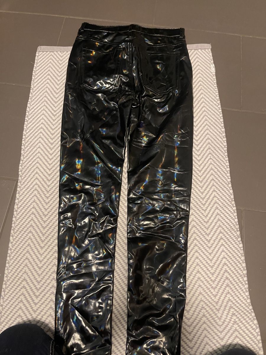 Pull&Bear Pantaloni: Pull&Bear Lack-Hose, Gr. 36, Schwarz, Glänzend! – Usato da Zürich venduto da Belisimo 3
