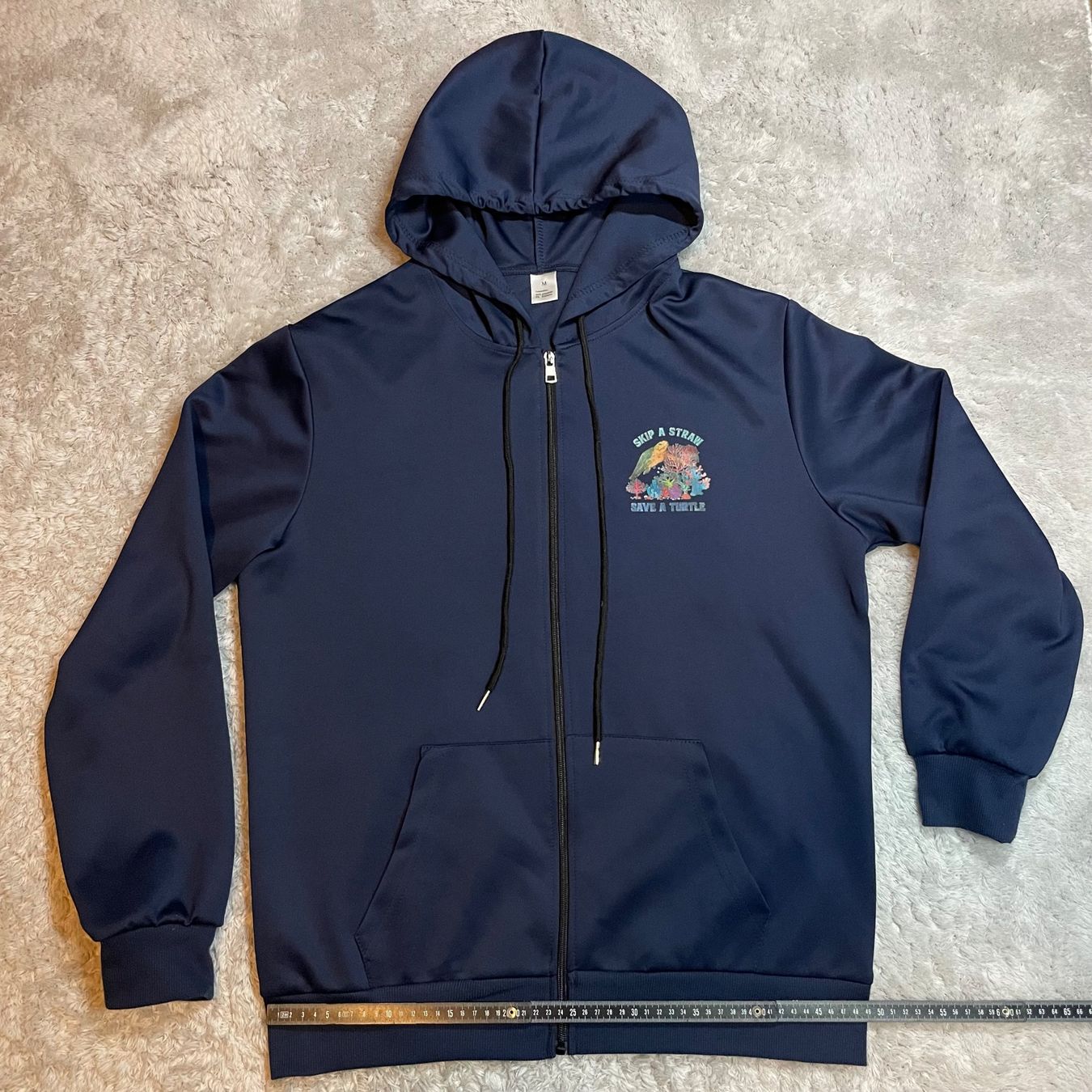 Maglioni & Felpe: Skip a Straw Save a Turtle Zip Hoodie Blau Gr. M – Usato da Bubikon venduto da SwissSecondLife 1