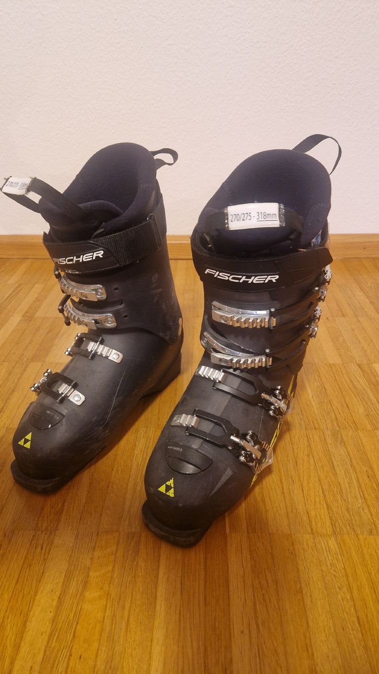 Fischer Sci: Skischuhe – Usato da Muttenz venduto da MarkL