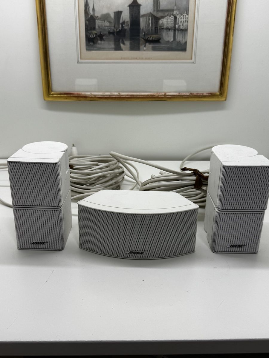 Casse acustiche: BOSE Lautsprecher weiss 3-teiliges Set gebraucht – Usato da Schlieren venduto da Eldi84 1