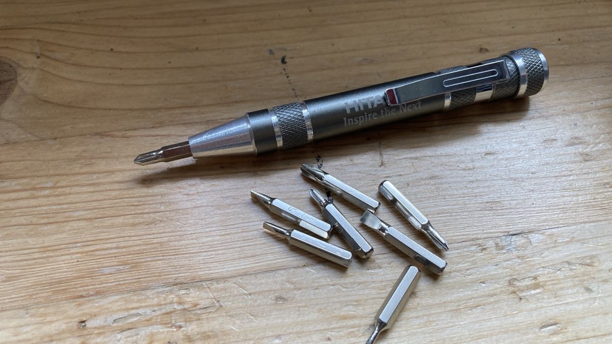 Hitachi Tutti gli attrezzi: Hitachi Multitool – Nuovo (secondo la descrizione) da Chevenez venduto da Electro-Rick