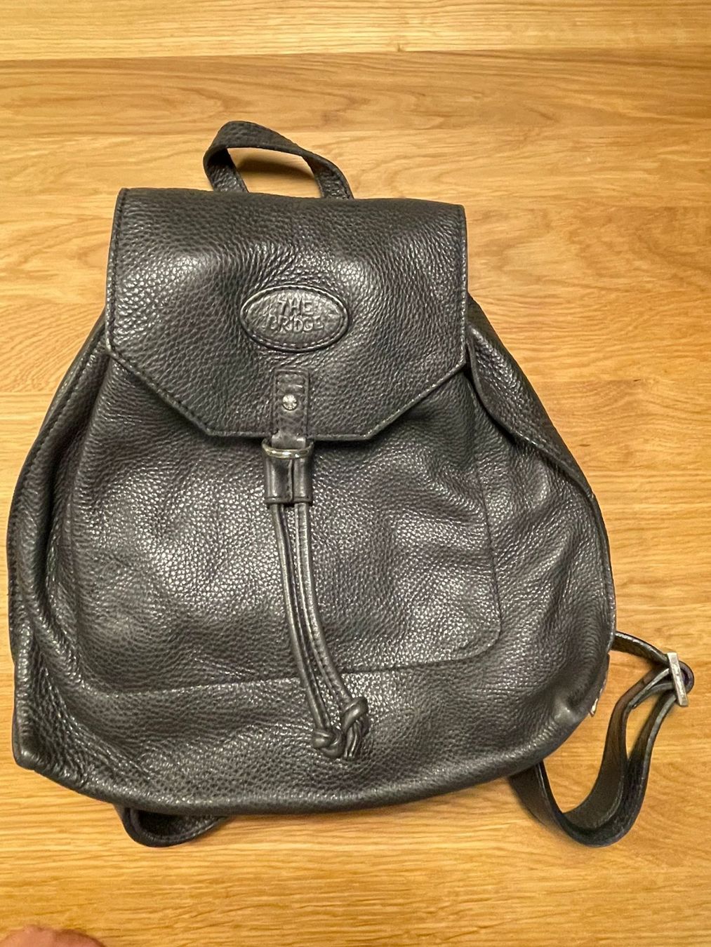 The Bridge Rucksäcke: Wunderschöner Rucksack von The Bridge aus Leder – Gebraucht aus Zürich von fra_f68d