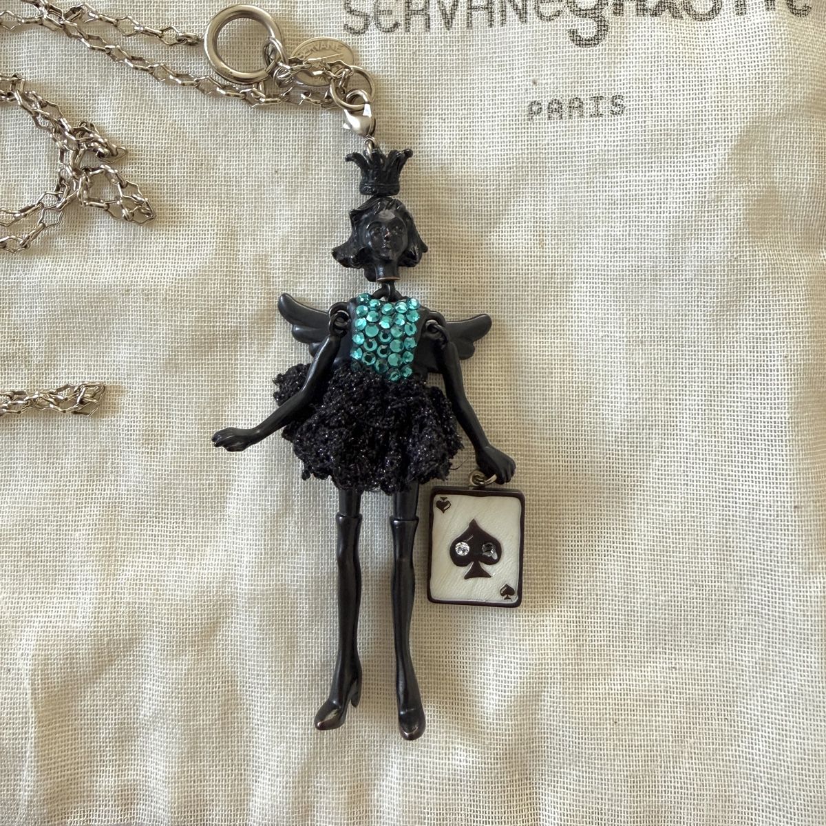 Catenine: SERVANE GAXOTTE Doll Necklace – Usato da Emmen venduto da Avviivva_Com2023