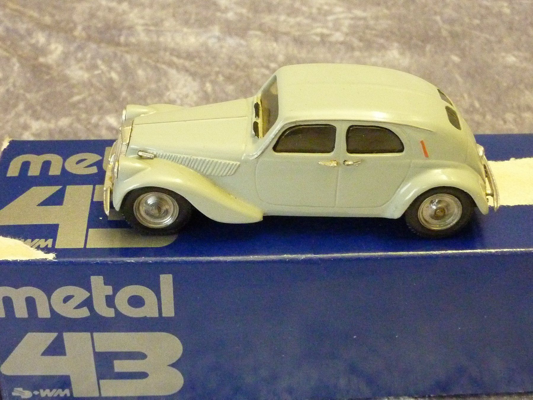 Lancia Modellini d'auto: Lancia Aprilia  1:43 – Nuovo (secondo la descrizione) da Dürrenäsch venduto da modellautos4you