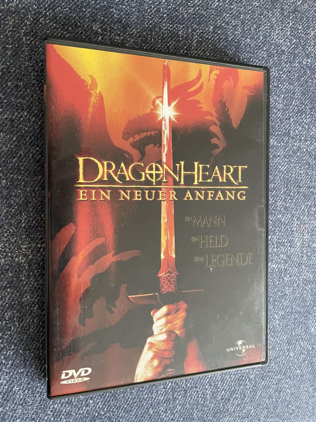 Tutti i DVDs: DVD - Dragon Heart – Usato da Zwingen venduto da Steff.B