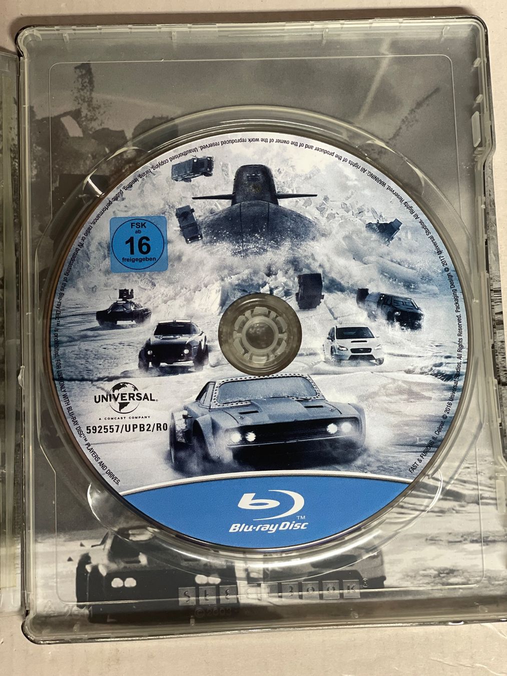 Tutti i DVDs: Fast & Furious 8 Steelbook – Usato da Muri b. Bern venduto da AdidasCollector 3