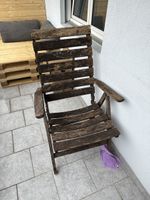 Gebrauchter Gartenstuhl aus Holz - Ideal für den Garten!