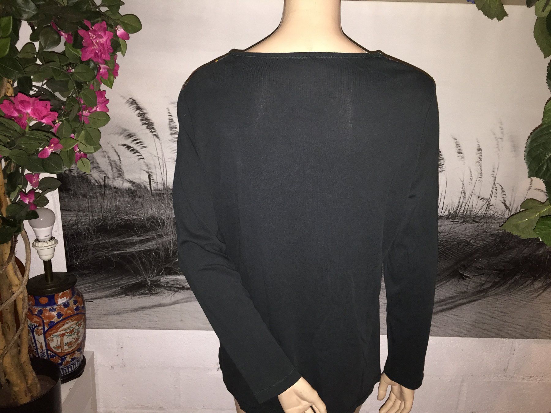 Pullover & Sweatshirts: Pull BAGORAZ    Taille / Grosse XL (5) – Gebraucht aus Cossonay-ville von Super-Price-Quality 6