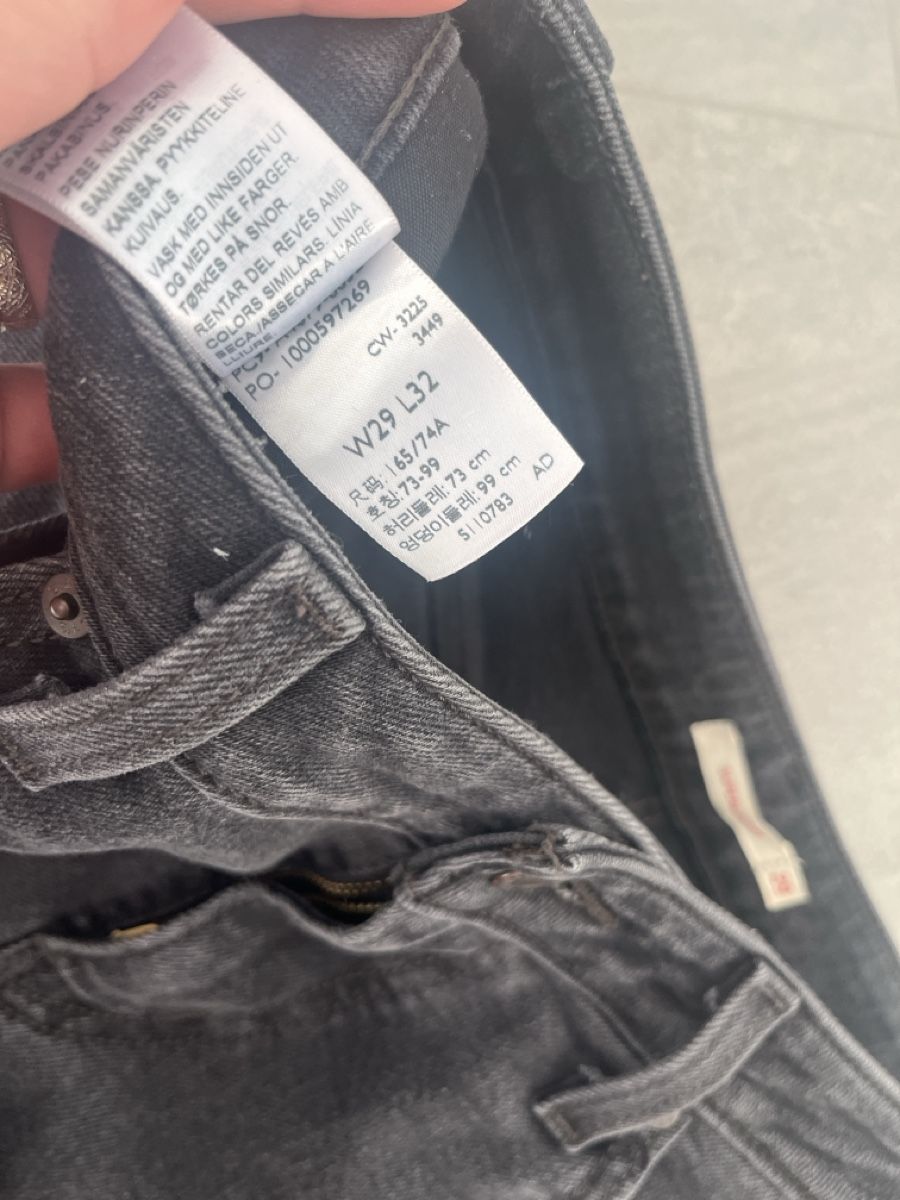Levi's Jeans: Jeans Levi's bootcut taglia 29/32 – Nuovo (secondo la descrizione) da Besazio venduto da EmyScucy 3