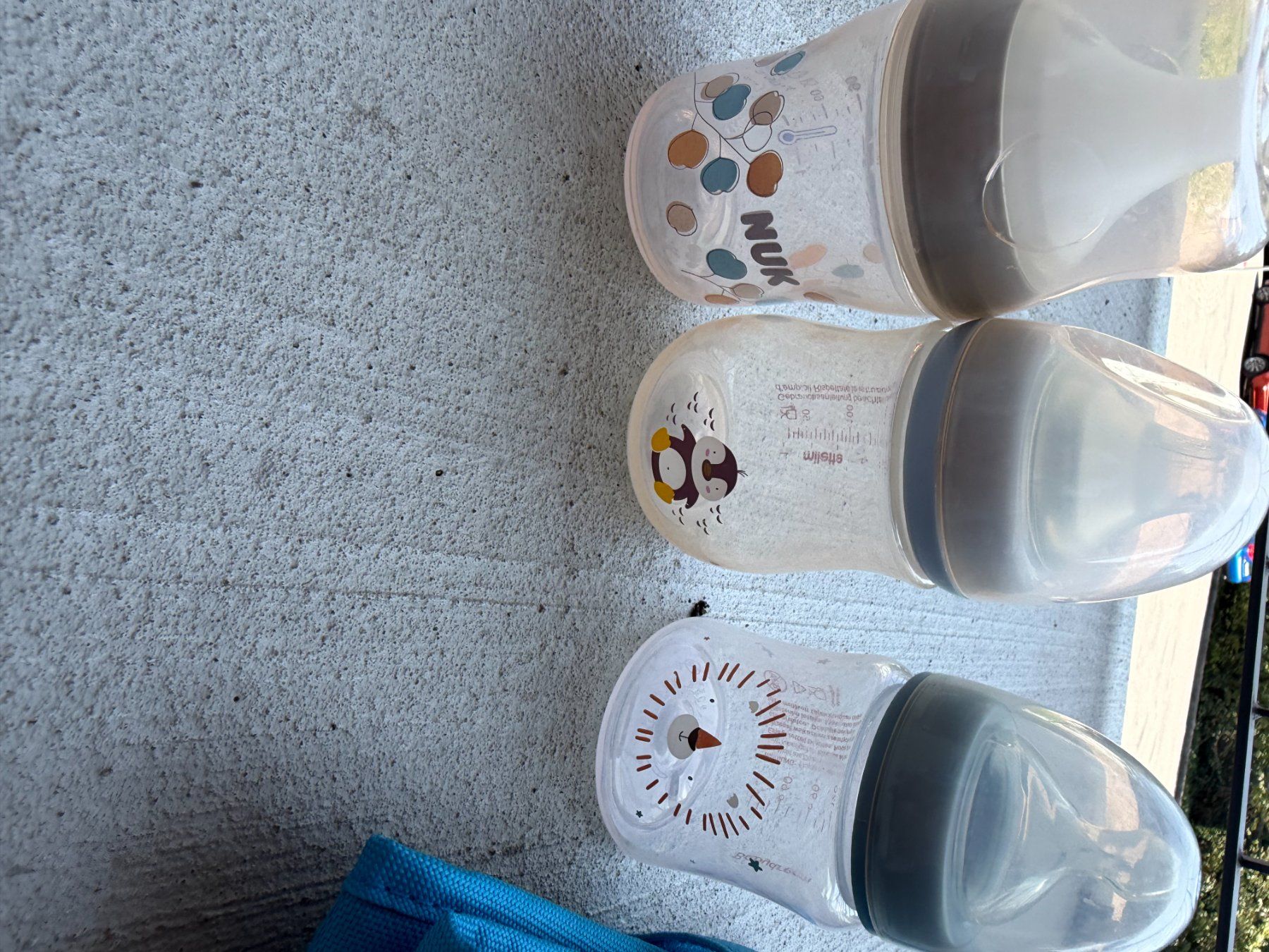 Repas pour bébés: Babyflaschen Set 3 Stk. mit Tasche – D'occasion à Riehen par ann_76jw 1