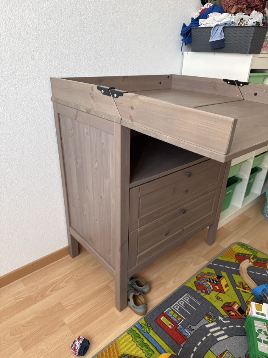 Ikea Tables à langer & accessoires: Ikea Sundvik Wickeltisch – D'occasion à Bern par Barathii 2