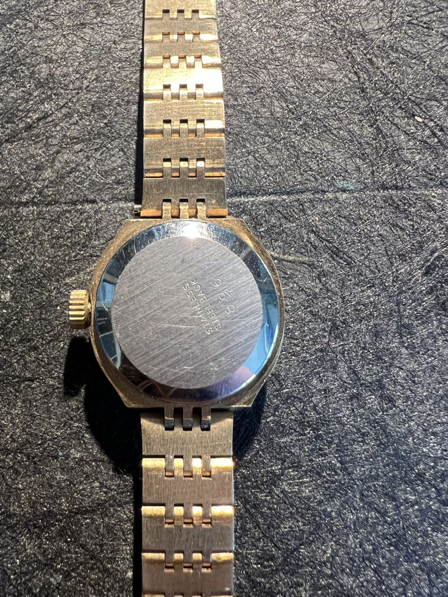 Montres: Grovana Uhr – D'occasion à Laufen par groove60 3