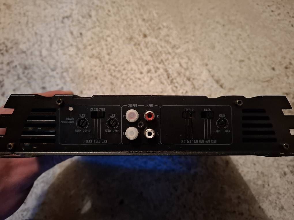 Amplificatori: Verstärker mit Lautsprecher – Usato da Biel/Bienne venduto da HackPro 1