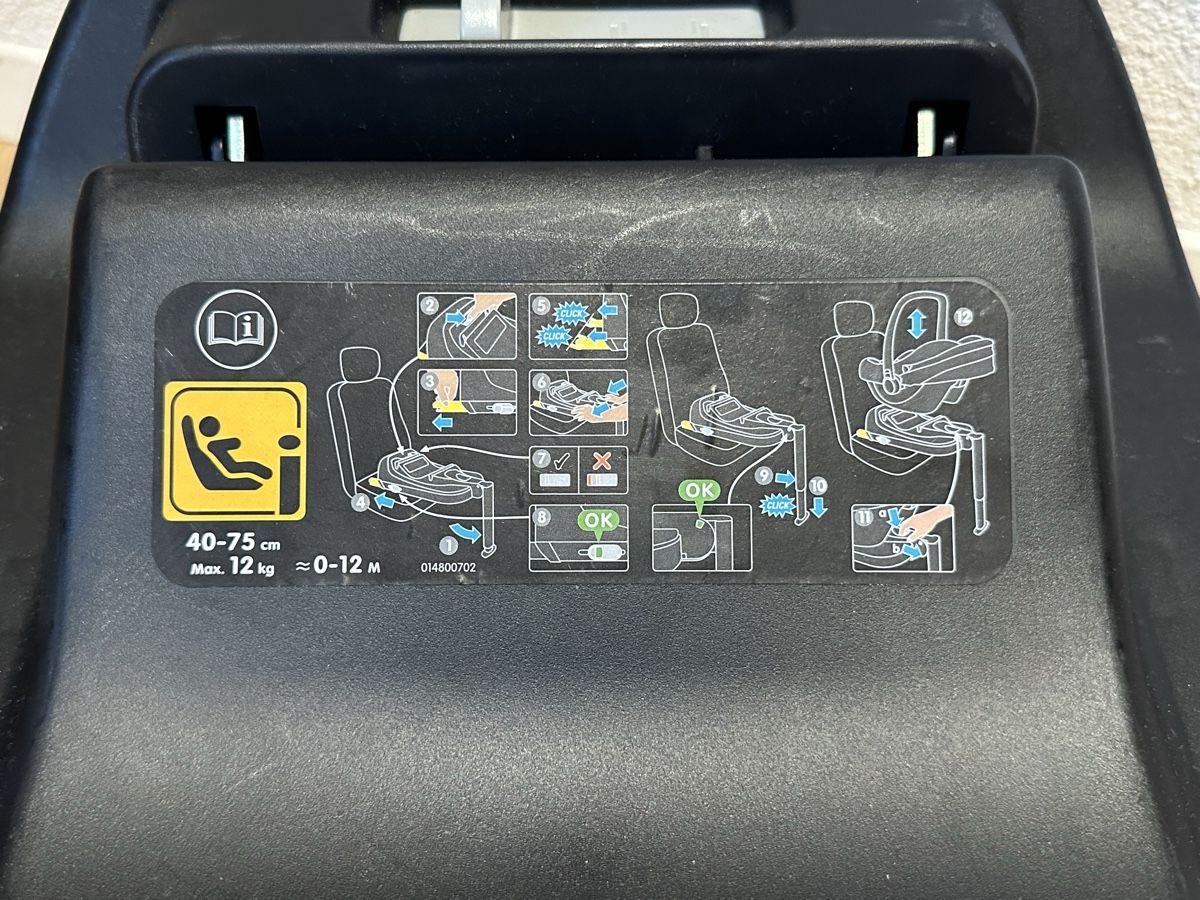 Maxi-Cosi Seggiolini per auto: Maxi-Cosi CabrioFix i-Size + Base – Usato da Freienwil venduto da mokinho 6
