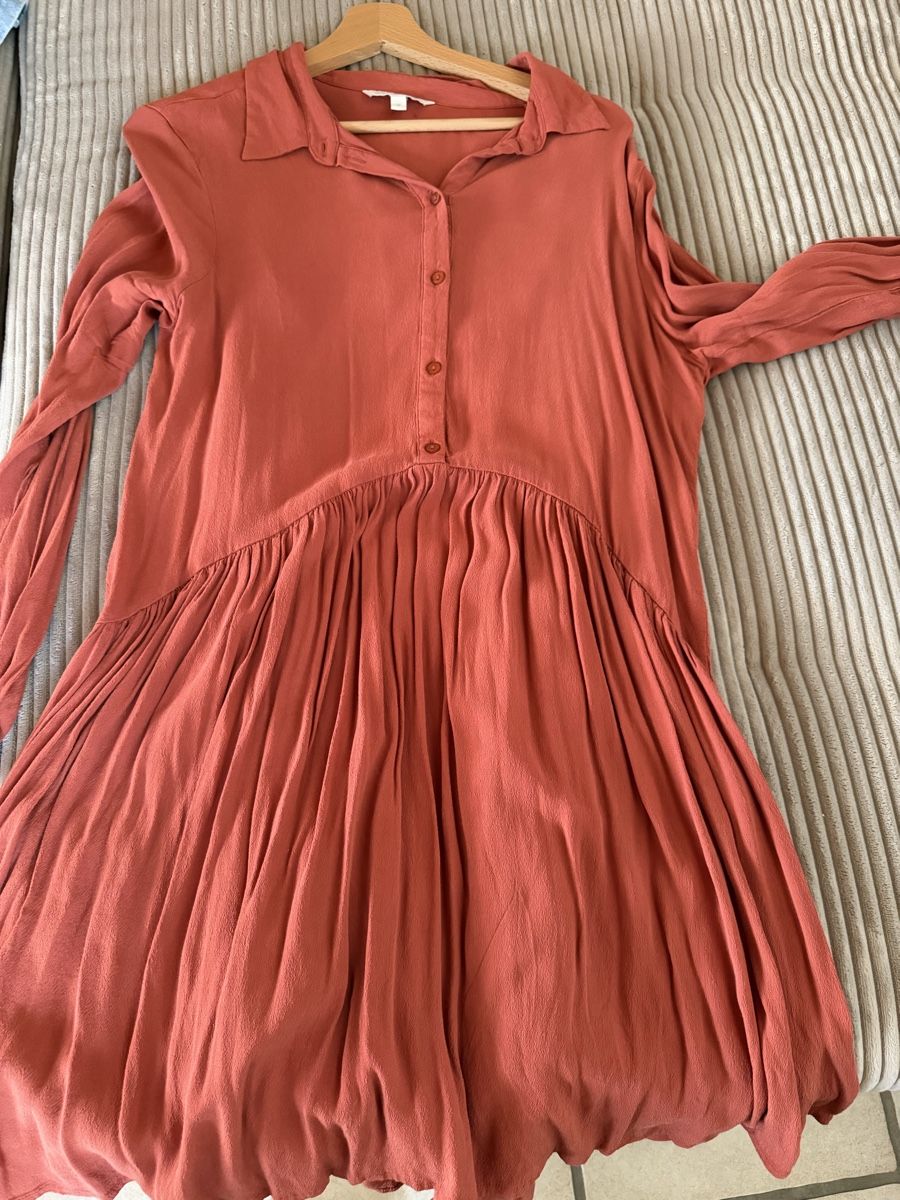 Tom Tailor Vestiti: neuwertiges Kleid von Tom Tailor Grösse M – Nuovo (secondo la descrizione) da Recherswil venduto da luca_v