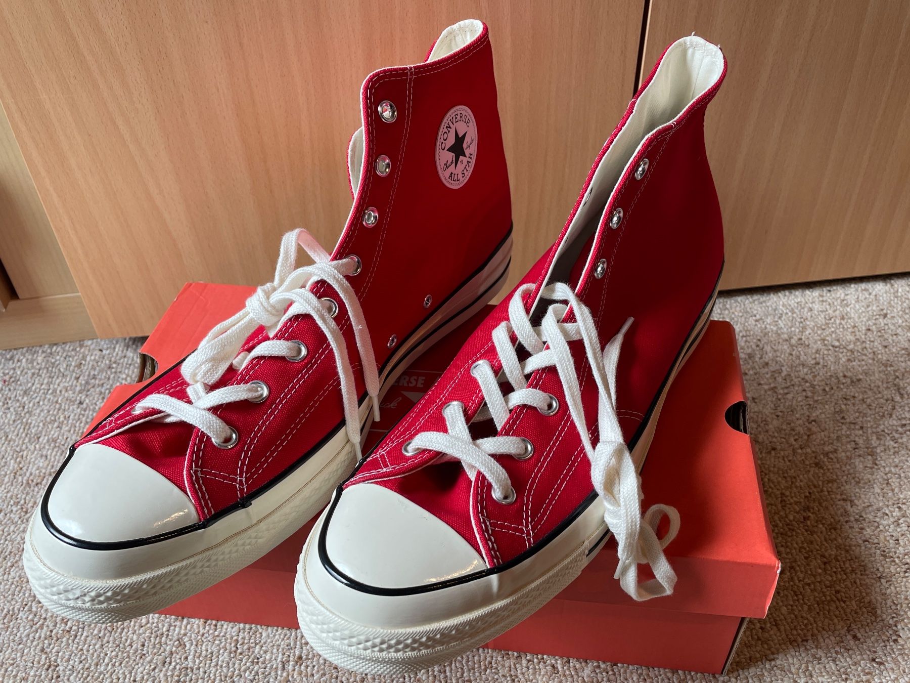 Converse Scarpe da uomo: Converse rot, Grösse 51.5, neu – Nuovo e nell'imballaggio originale da Gümligen venduto da soleil149 6