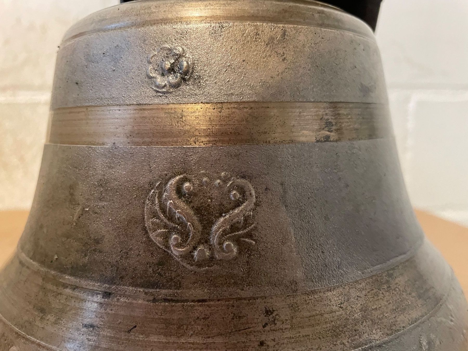 Cloches & sonnailles: Alte Glocke ab 1.00 Fr. – D'occasion à Birrhard par magisto52 1