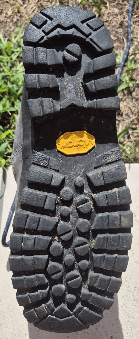 Herrenschuhe: Wanderschuhe – Gebraucht aus Schellenberg von Lizef 1