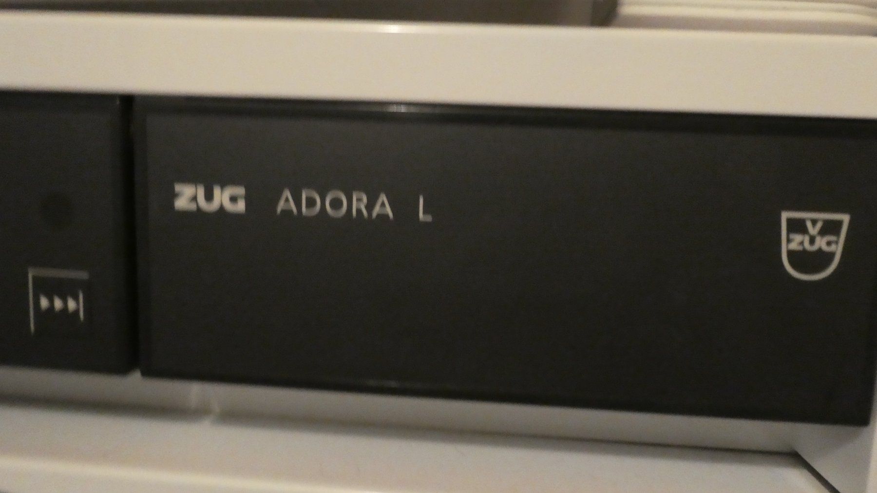 V-Zug Lavatrici: Waschmaschine VZUG Adora L – Usato da Lausen venduto da Vectrex1 1
