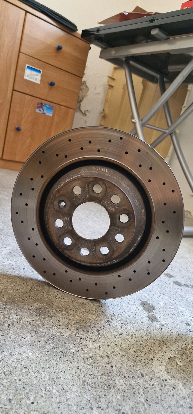 Brembo Tutti pezzi di ricambio auto: Disques Brembo Xtra Audi A3/S3 Facelift – Usato da Vernier venduto da dyl_8v8k 4