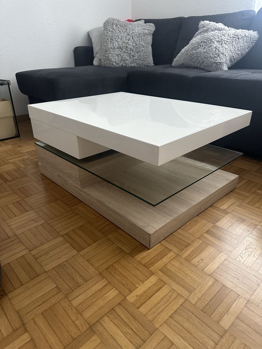 Tavoli: Moderner drehbarer couchtisch – Usato da Zollikofen venduto da sof_5s9f 1