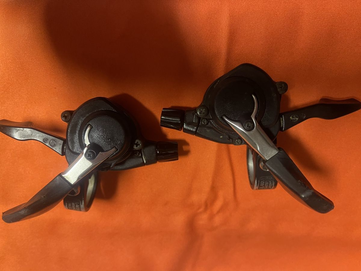Shimano Pezzi di ricambio: Schalthebel Schimano Deore XT SL-M739 – Usato da Giubiasco venduto da bulag 6