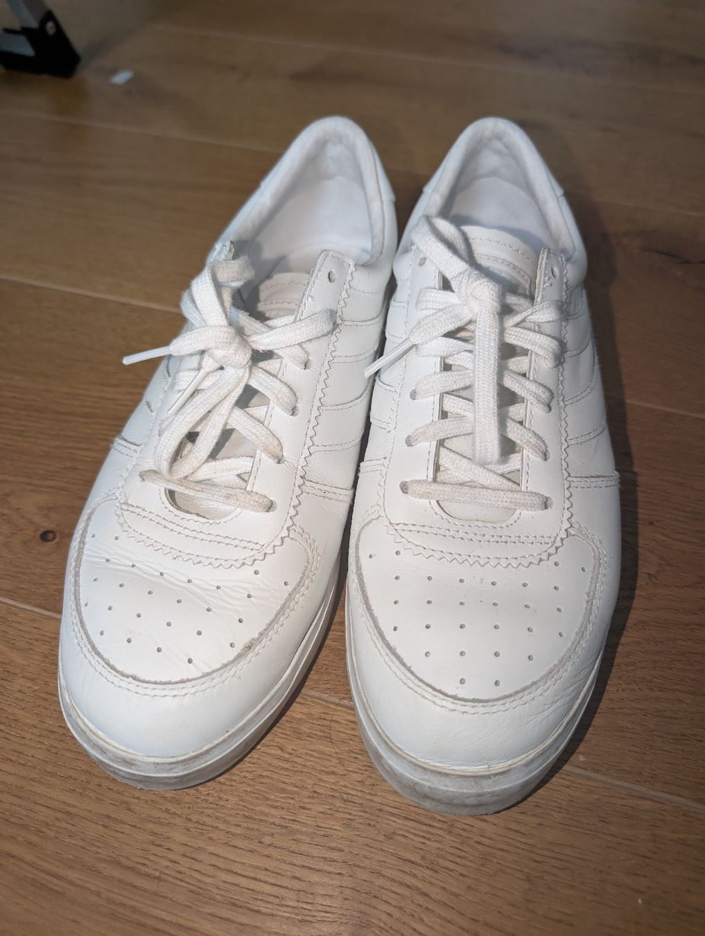 Scarpe da donna: Superga Sneaker Gr. 41 – Usato da Merenschwand venduto da lorelei-05 1