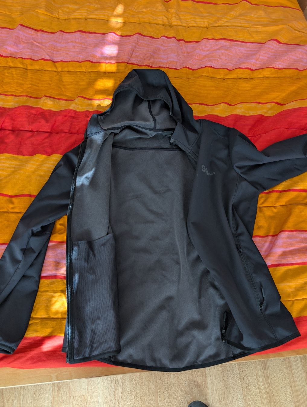Jack Wolfskin Giacche: Giacca trekking  – Usato da Bellinzona venduto da fan_tc7f 7
