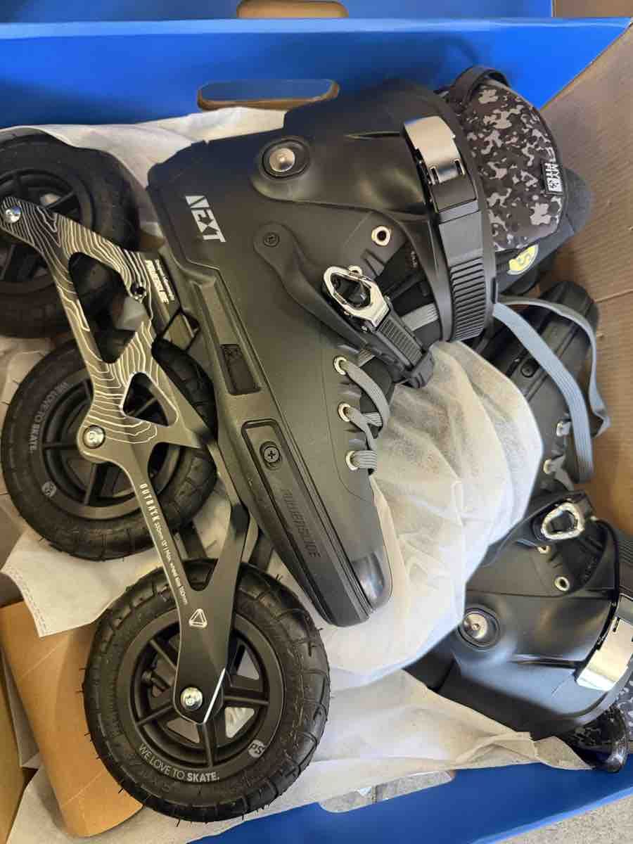 Patins à roul. & inline: Powerslide NEXT Inline Skates Grösse 49 neuwertig – D'occasion à Gipf-Oberfrick par glogeli