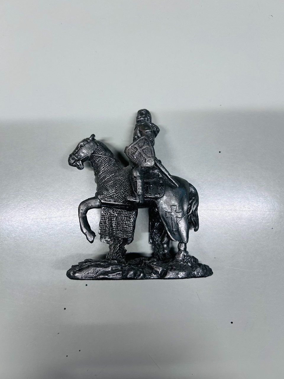 Statuette: Statuetta Cavaliere – Usato da Giubiasco venduto da LorisVale